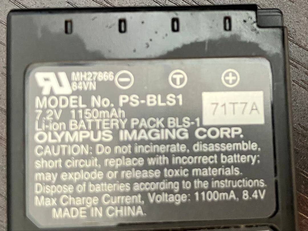 OLYMPUS E-620 デジタル一眼レフカメラ