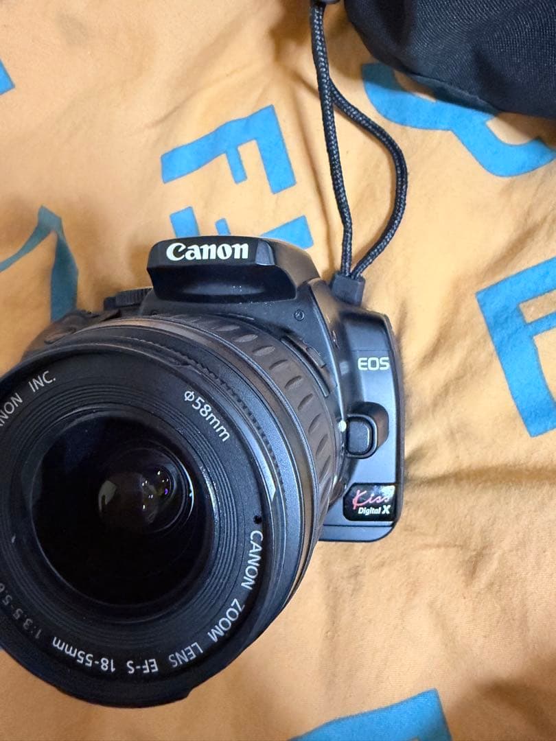 Canon EOS デジタルカメラ 18-55mmレンズ付き