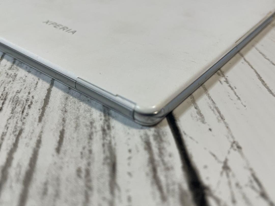 Xperia Z3 Tablet Compact Android11 カスタム