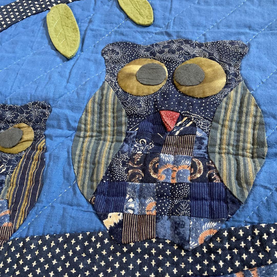 パッチワーク　ハンドメイド　タペストリー　フクロウ？