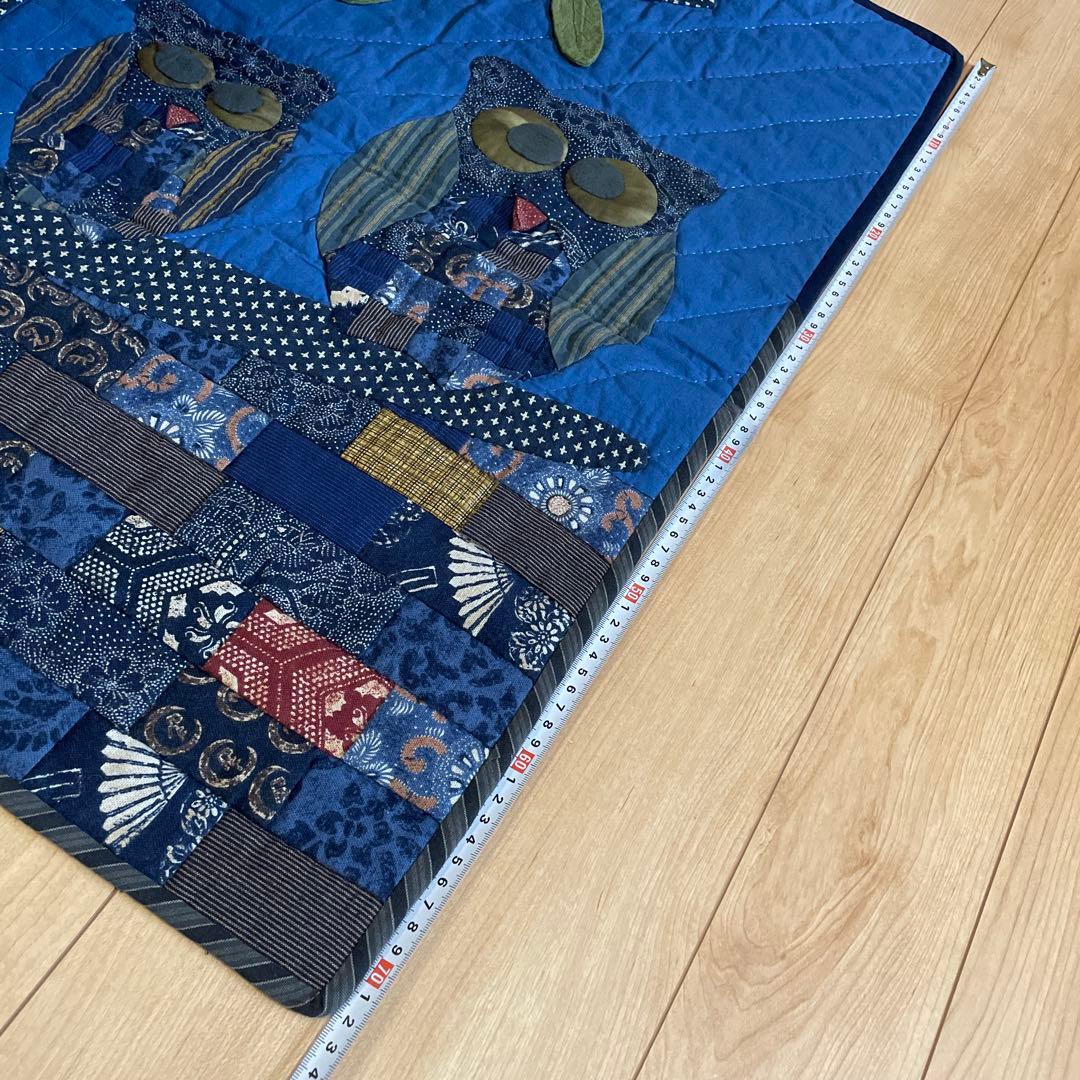 パッチワーク　ハンドメイド　タペストリー　フクロウ？