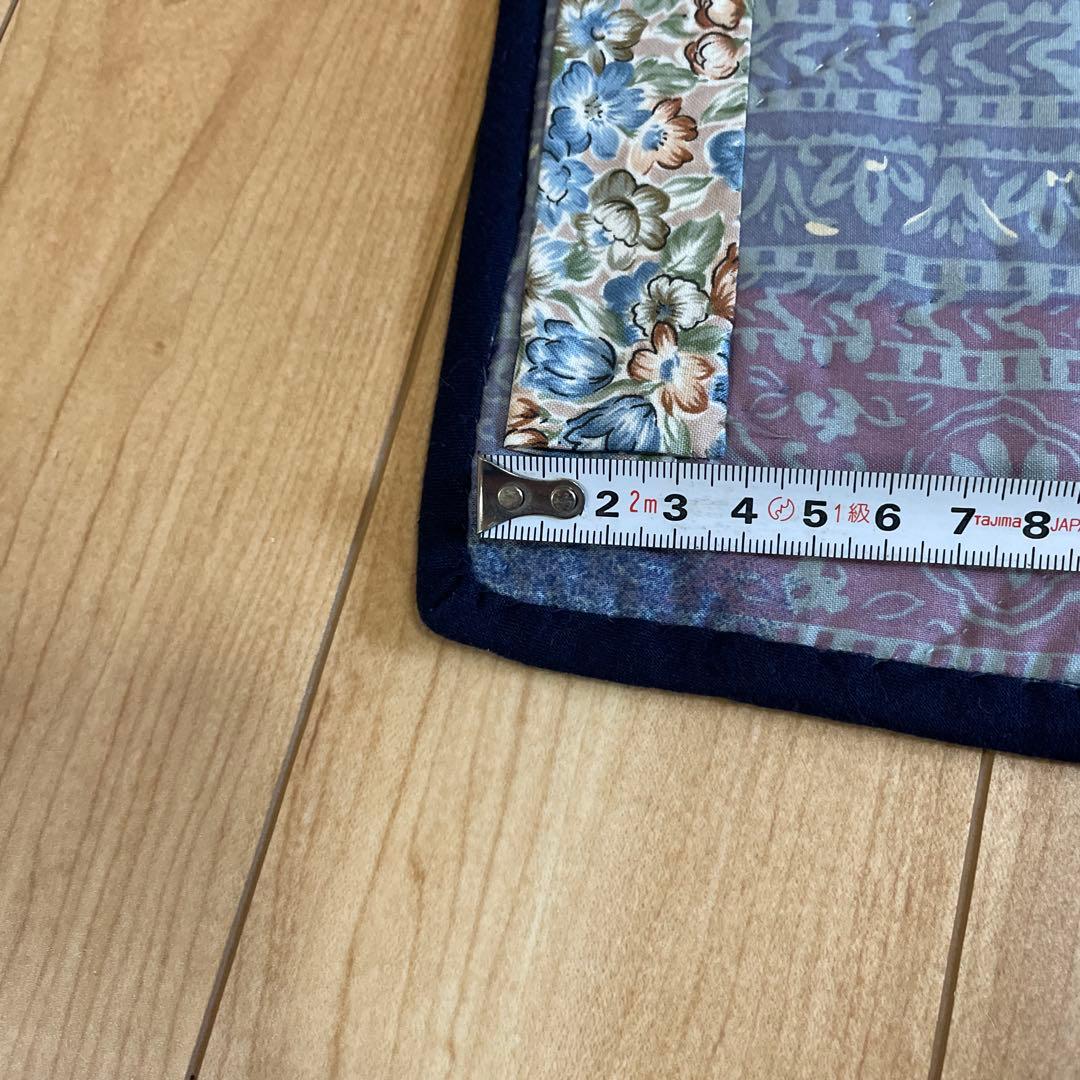 パッチワーク　ハンドメイド　タペストリー　フクロウ？