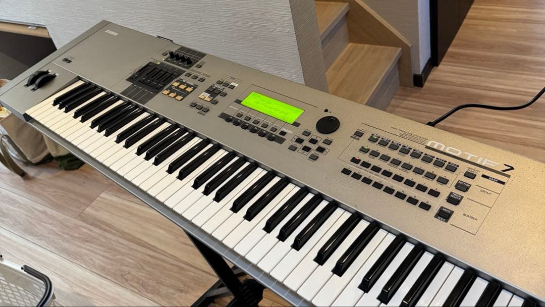 YAMAHA MOTIF 7 シンセサイザー 76鍵