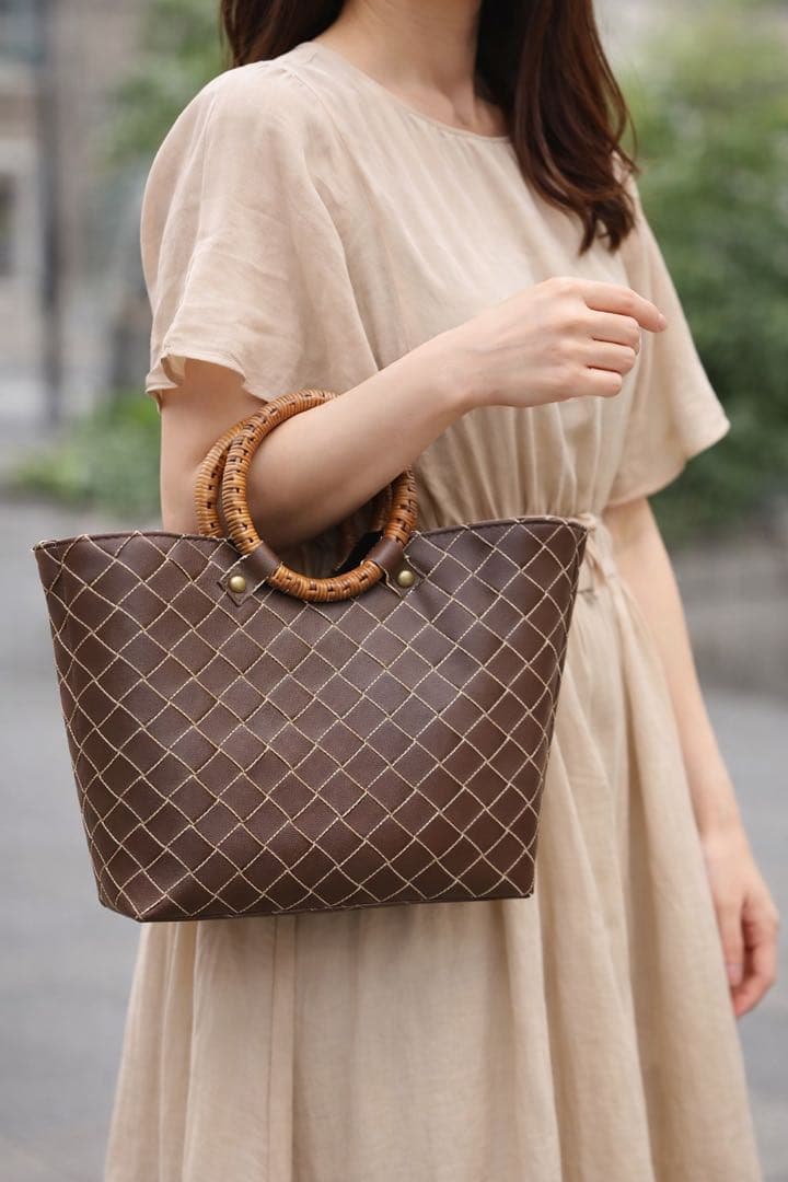 【新品】ブラウン ダイヤモンドパターン プラかごバッグ