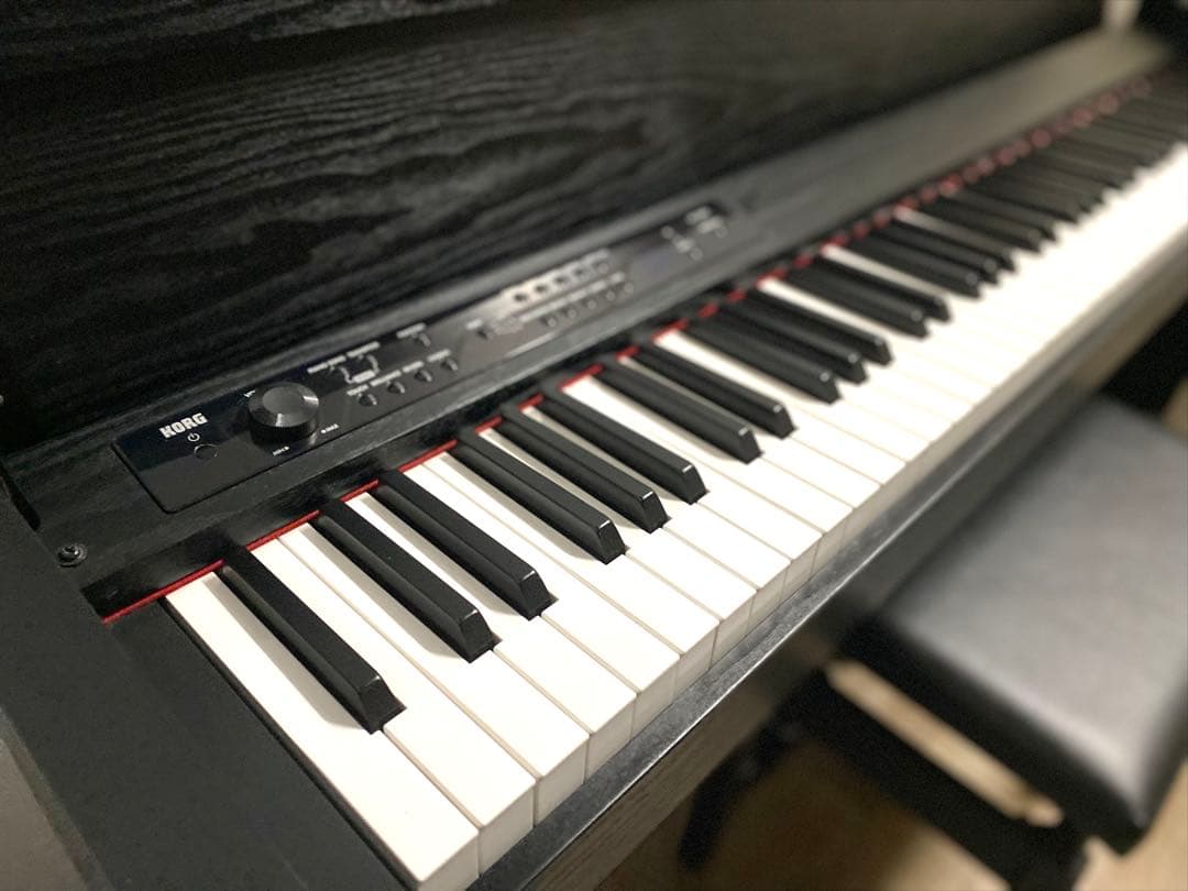 電子ピアノ　KORG LP380 コンパクトタイプ
