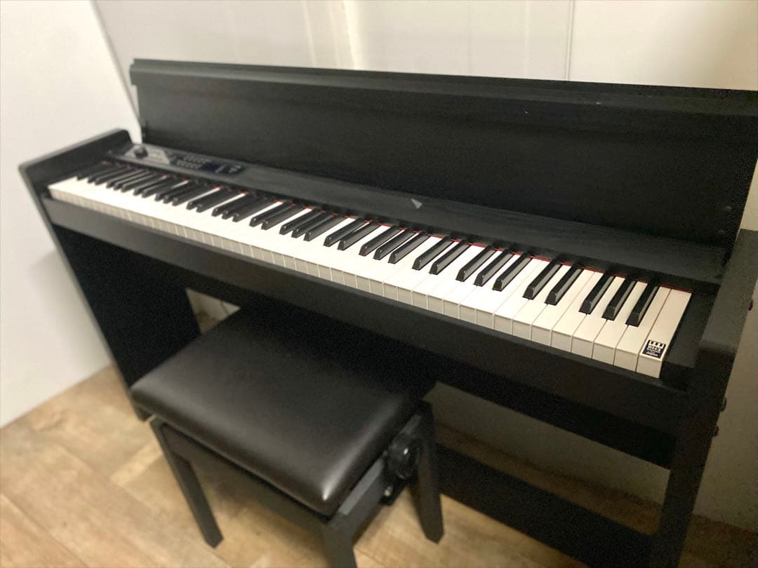 電子ピアノ　KORG LP380 コンパクトタイプ
