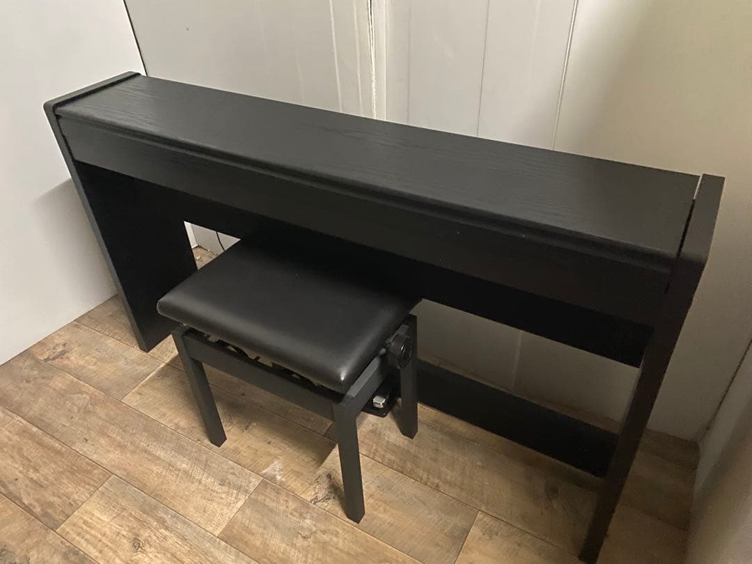 電子ピアノ　KORG LP380 コンパクトタイプ