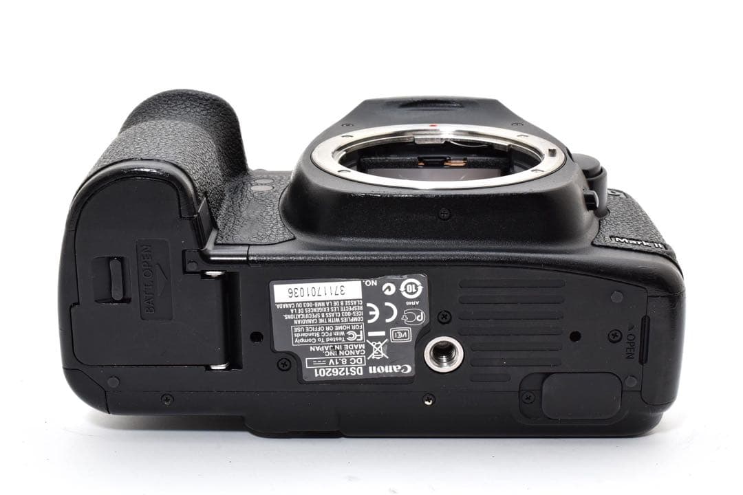 デジタルカメラ Canon EOS 5D Mark II/CANON EF28-80mm USM