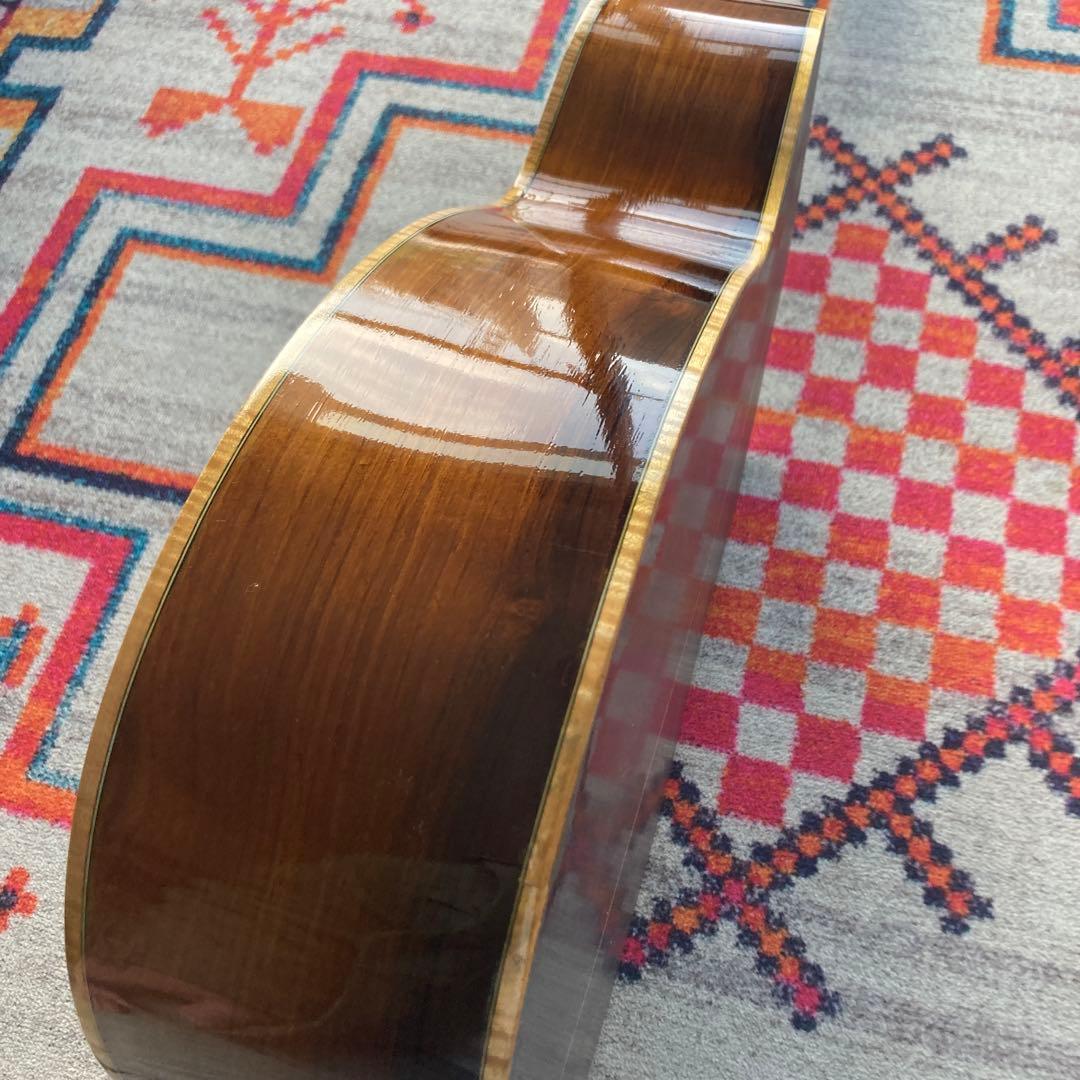 マイクフォース　ハンドメイドギター　製作途中　ブリッジフレット付