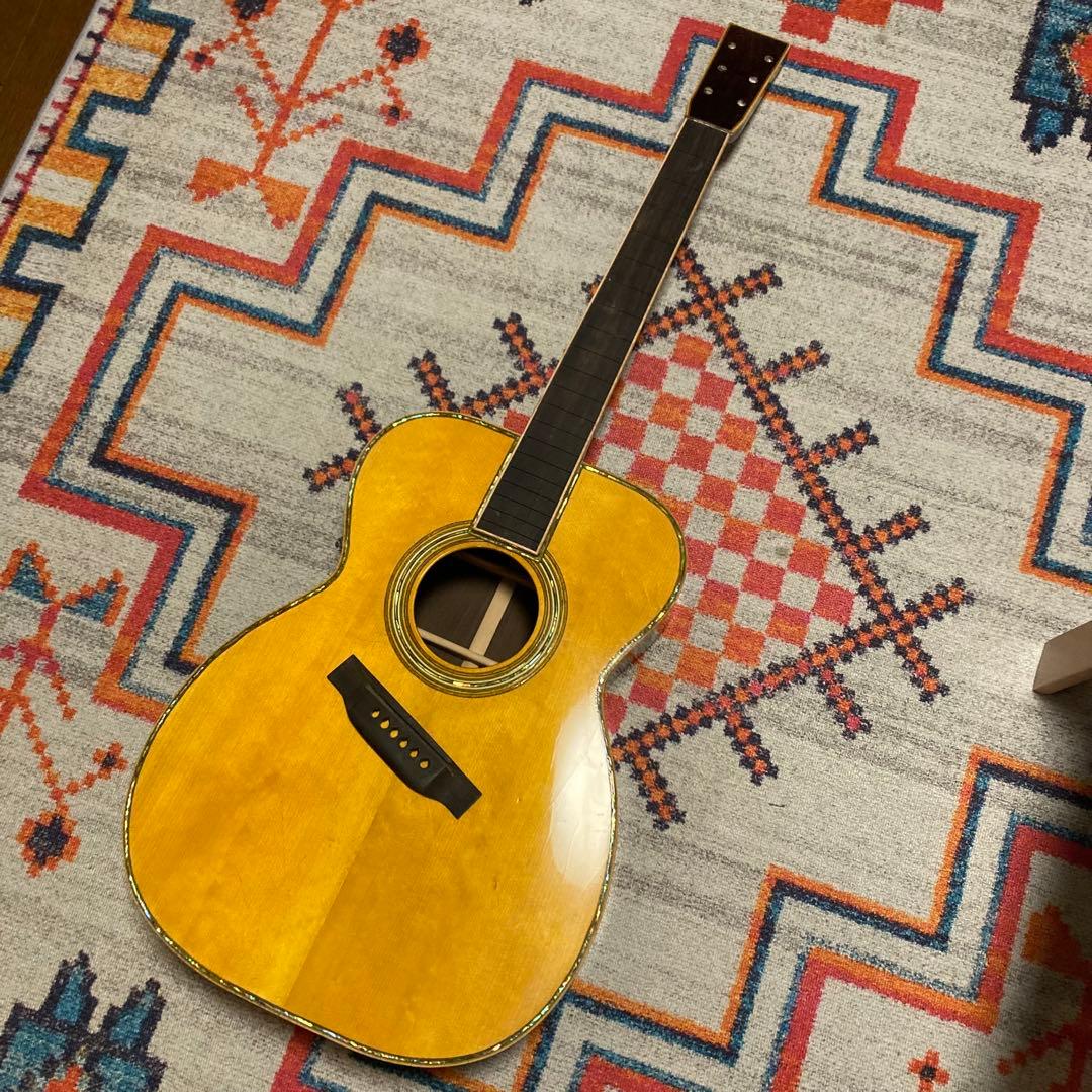 マイクフォース　ハンドメイドギター　製作途中　ブリッジフレット付