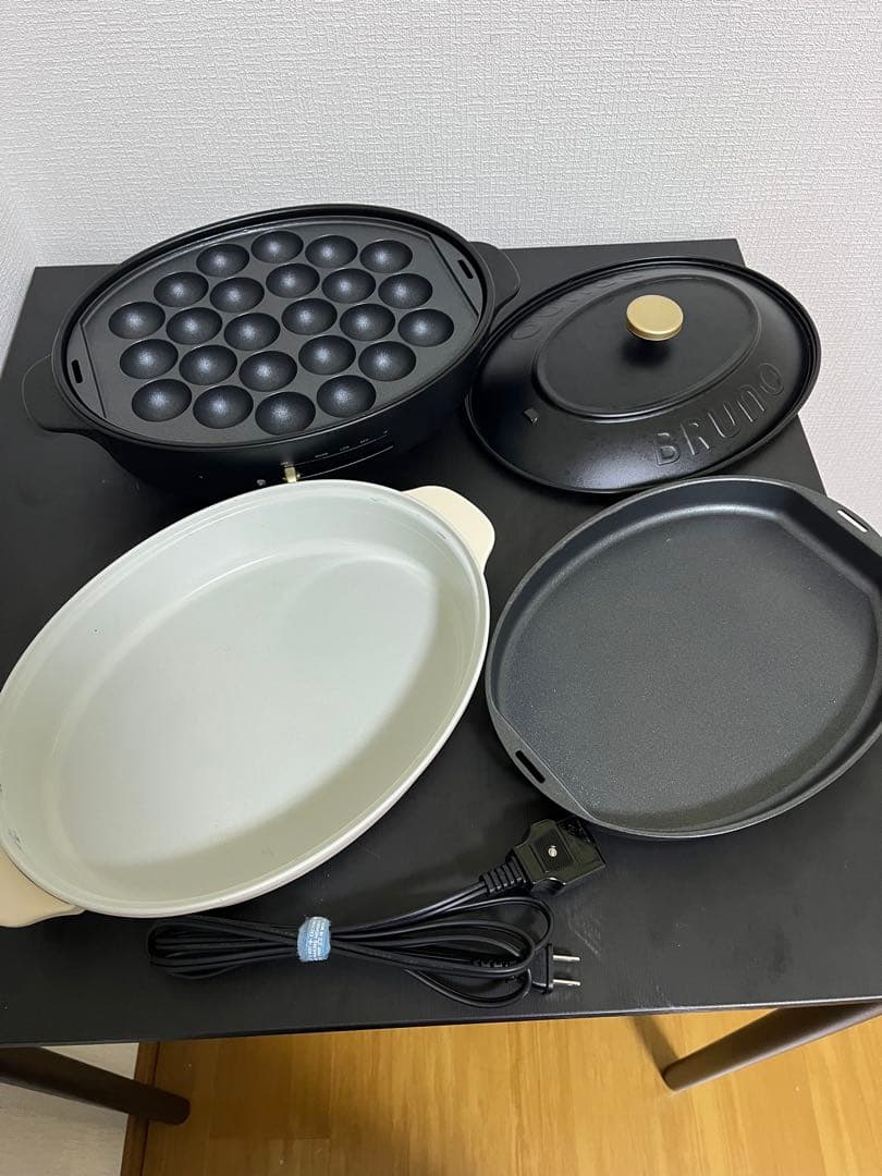 BRUNO オーバルホットプレート ブラック たこ焼き・深鍋付き 箱あり