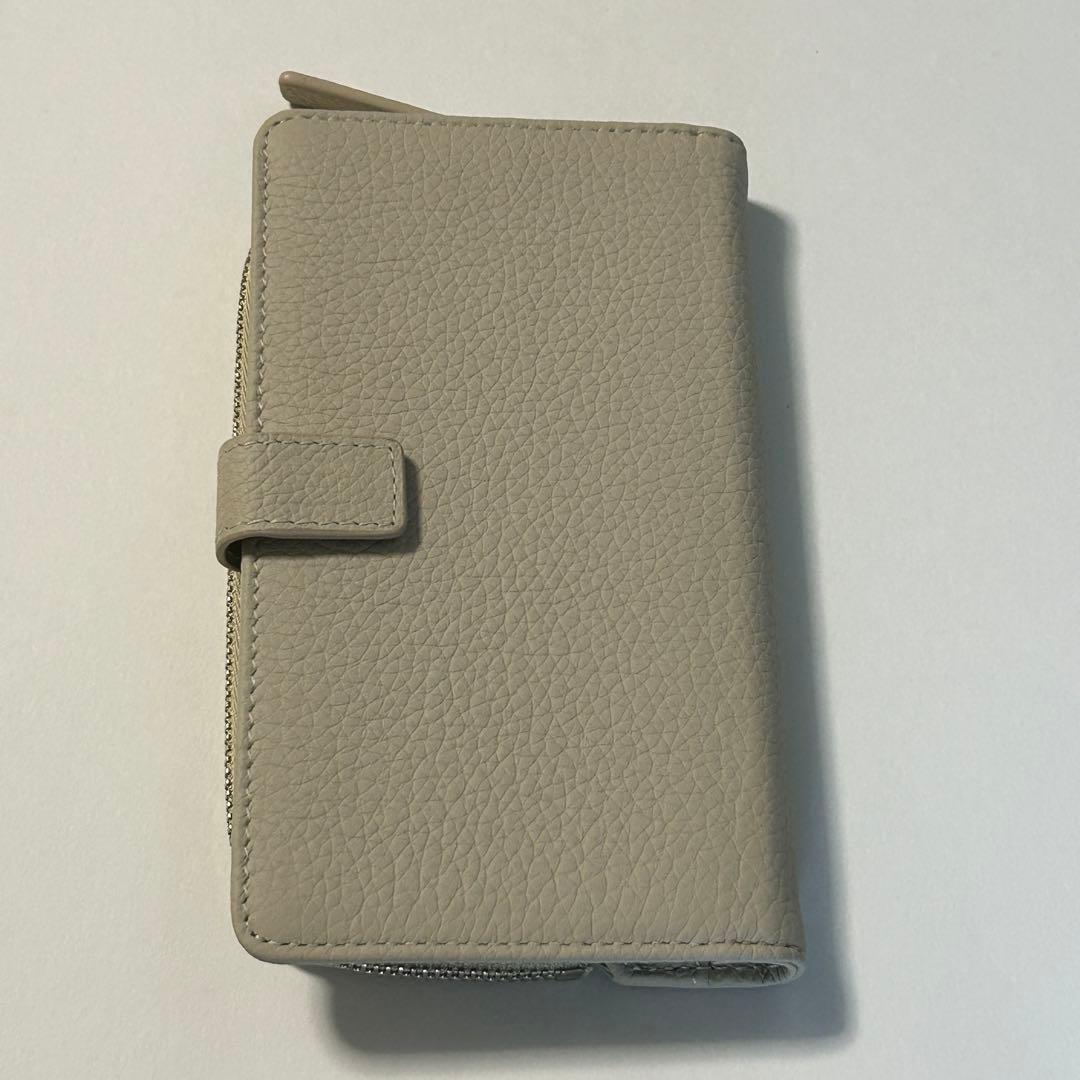 【新品未使用】デミュウDEMIU スマホケース+ストラップ ベージュ