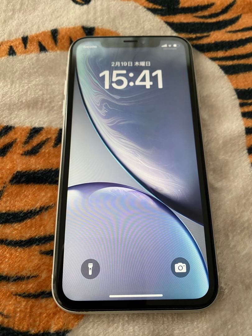 【美品】iPhoneXR 64GB ホワイト　SIMフリー