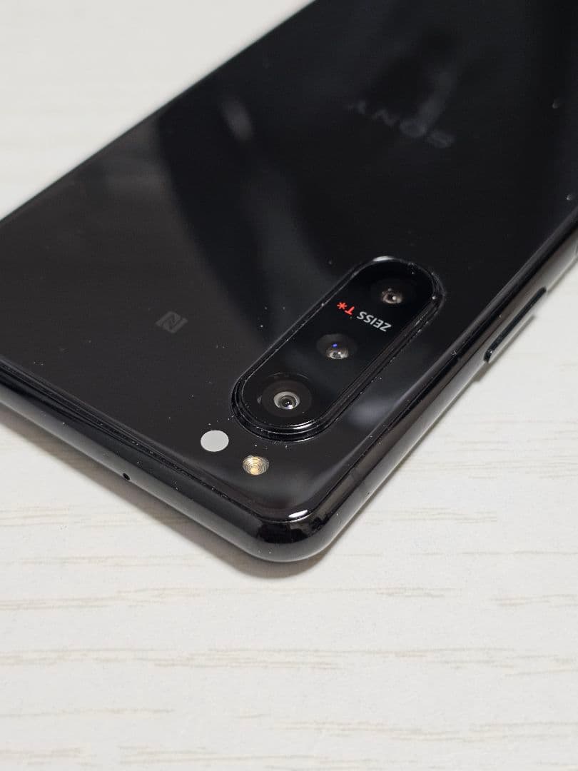 [ジャンク]SONY Xperia 5Ⅱ XQ-AS42 画面に縦線