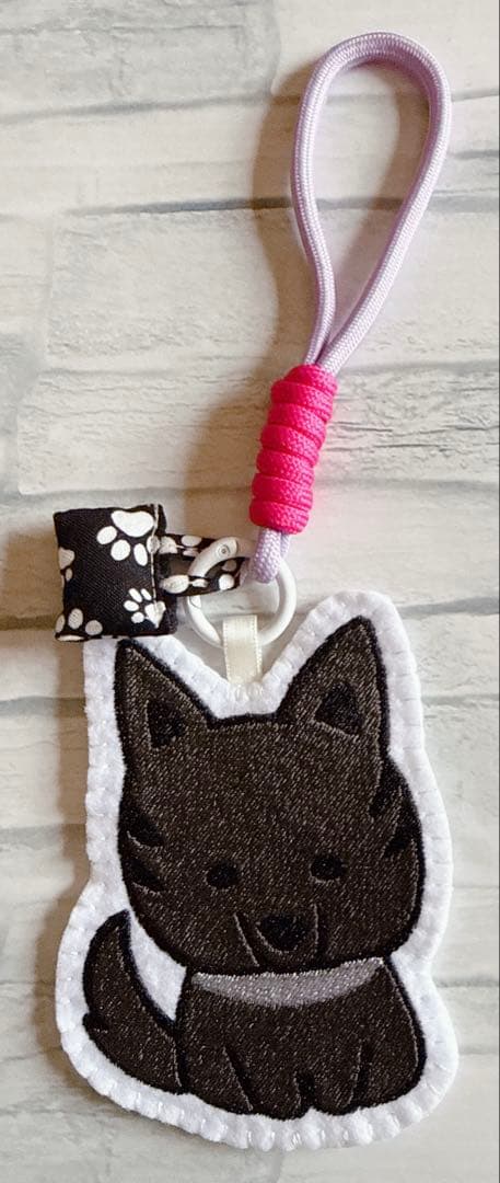 専用　ハンドメイド　刺繍　甲斐犬　バッグチャーム　キーホルダー　うちの子