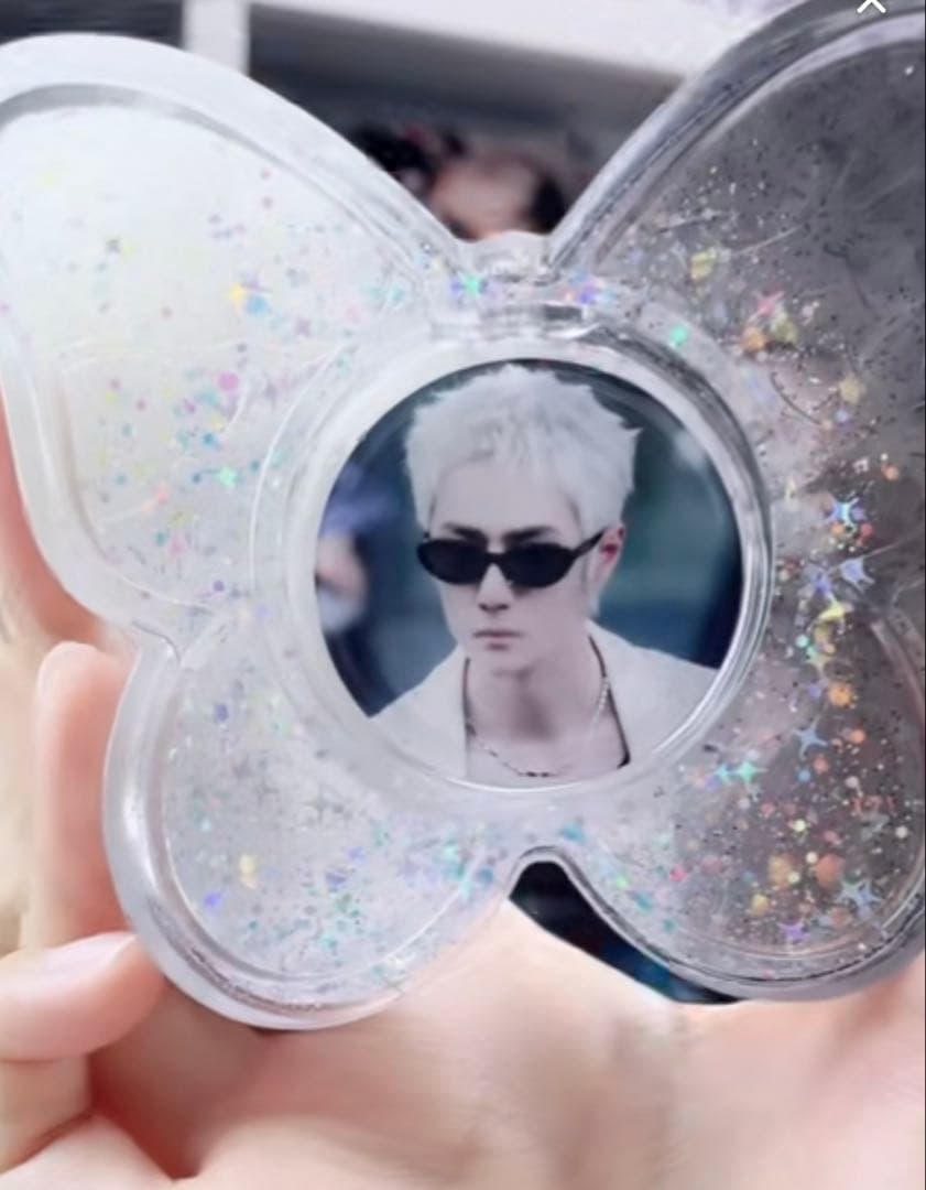 王一博 新しいレジン　の蝶のスタンド　7点セット❣️確認用❣️0403