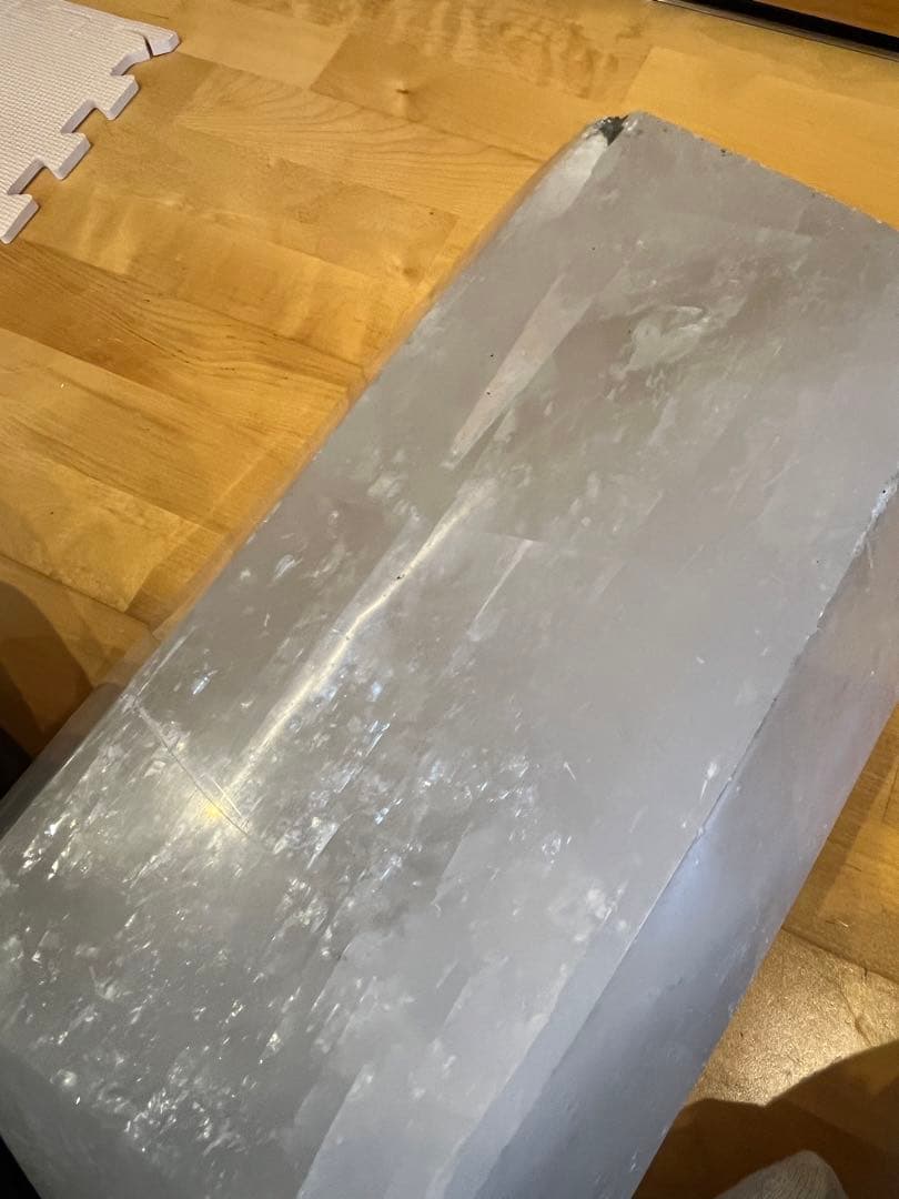 超巨大　水晶　六角柱　35キロ　巨大