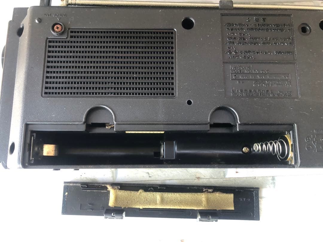 ナショナルRX-606ステレオラジカセSANYO u4-w46(A40)