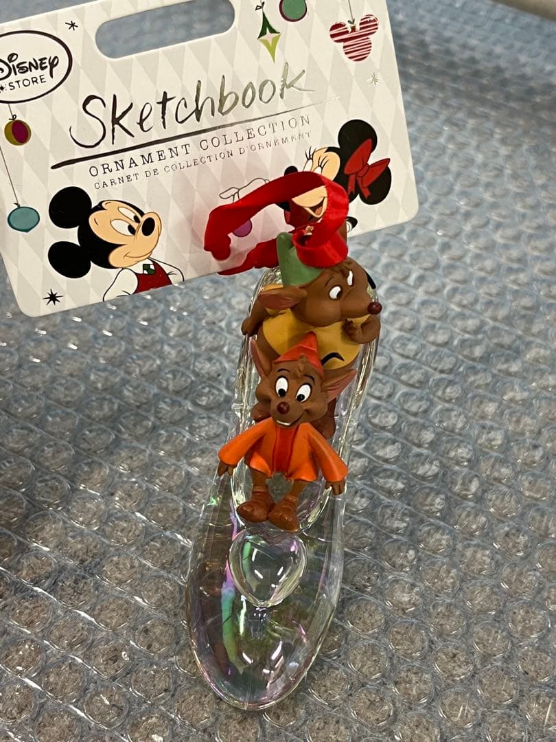 新品　ディズニーストア シンデレラ オーナメント ガラスの靴 ディズニー