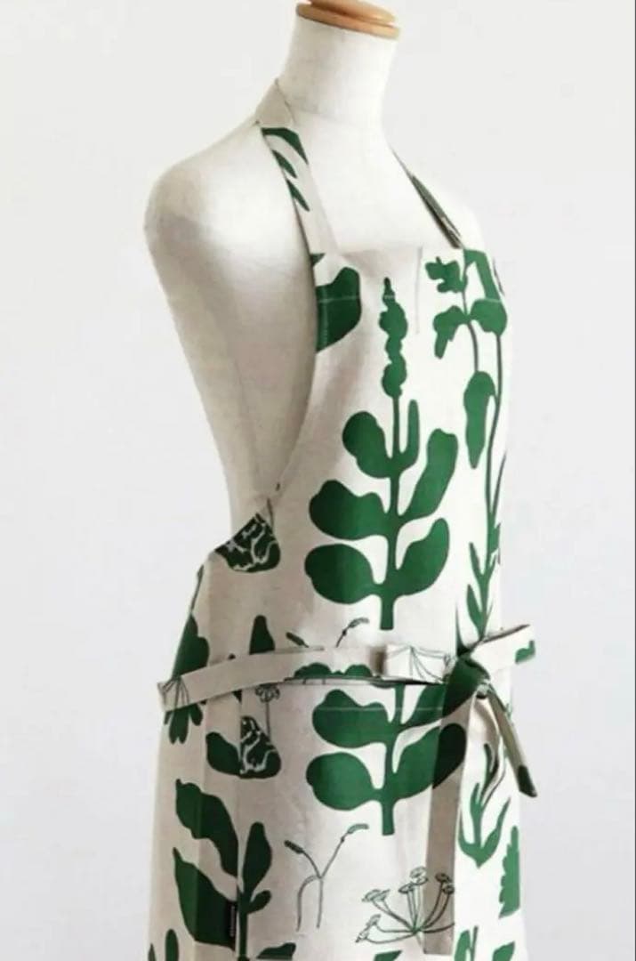 ●新品未使用●マリメッコ　marimekko エプロン　野菜　人気