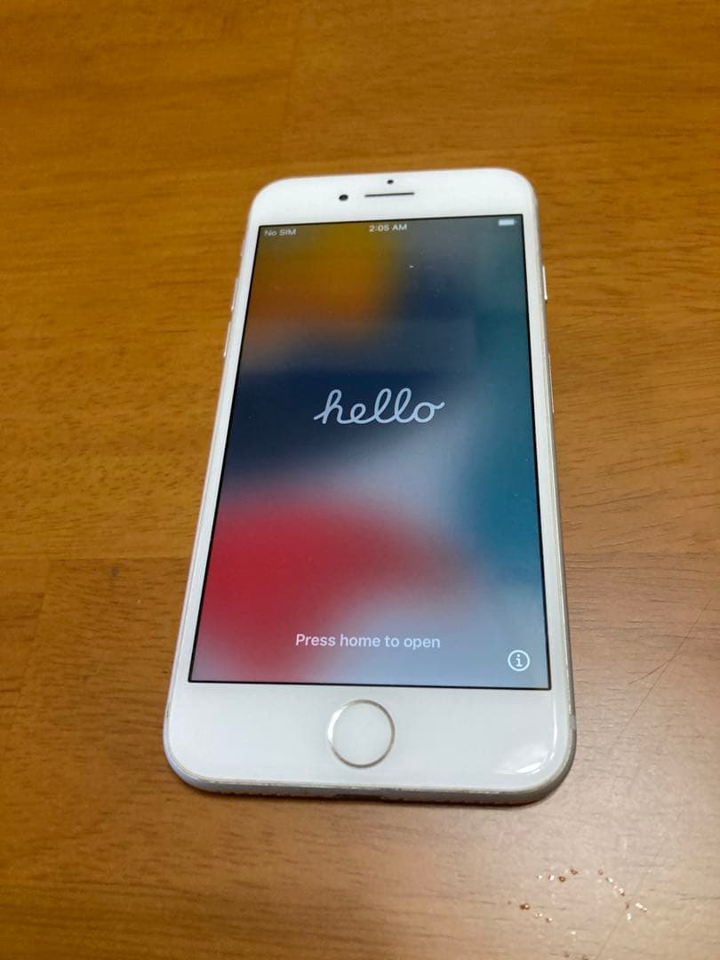 美品　シルバー　iPhone 7 32GB SIMフリー バッテリー80%