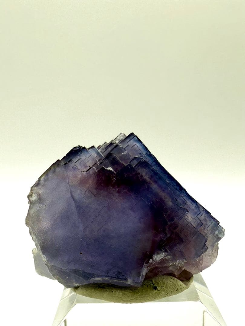 フローライト　パキスタン産　蛍石　鉱物　標本　天然石　階段