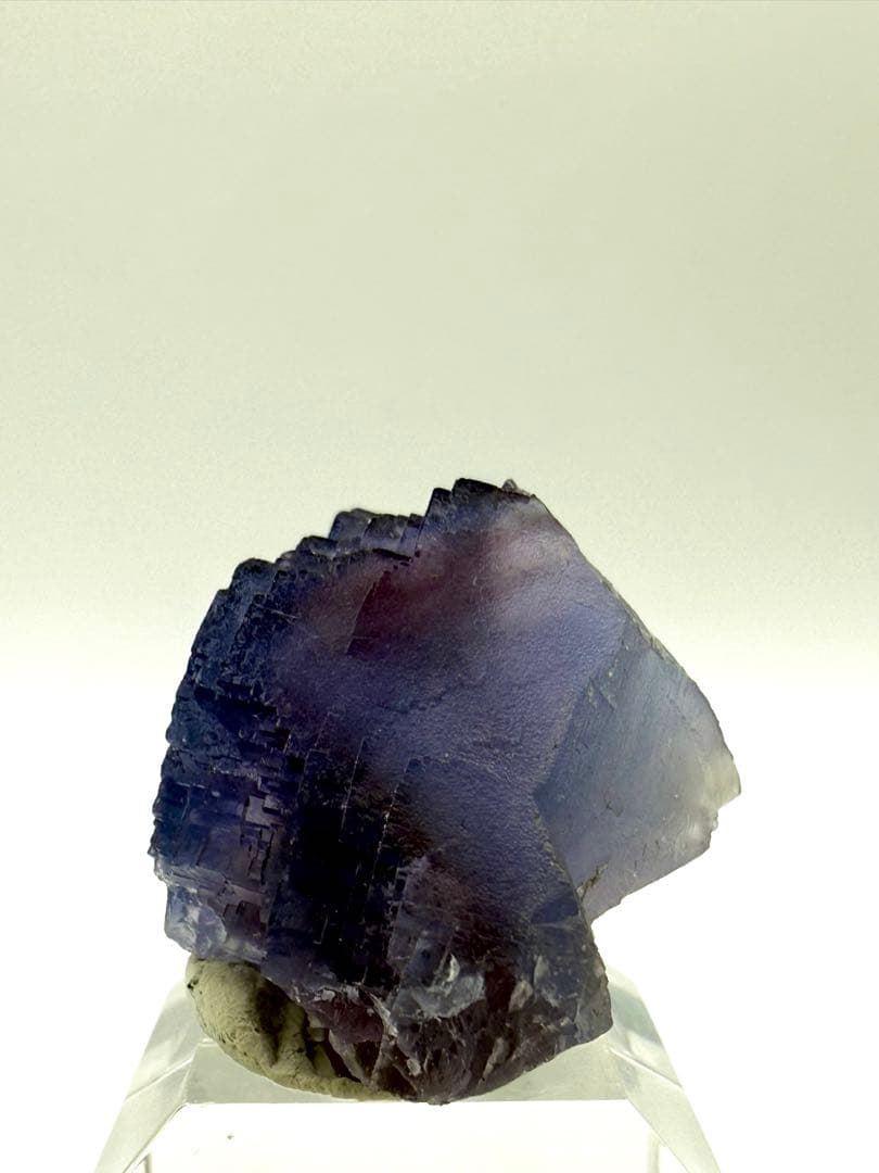 フローライト　パキスタン産　蛍石　鉱物　標本　天然石　階段