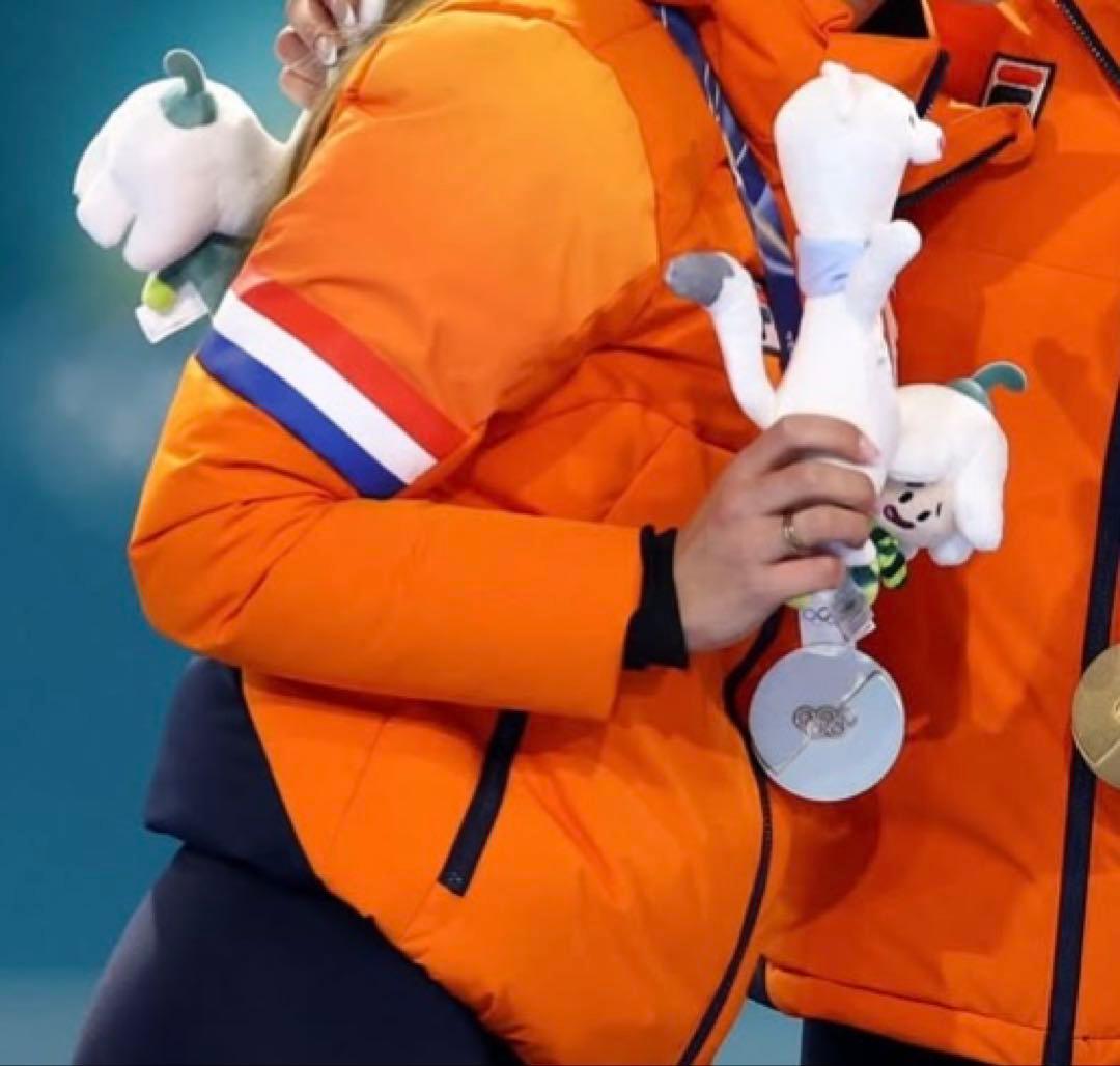 【日本未発売】2026 ミラノ・コルティナ五輪 公式マスコット Flo