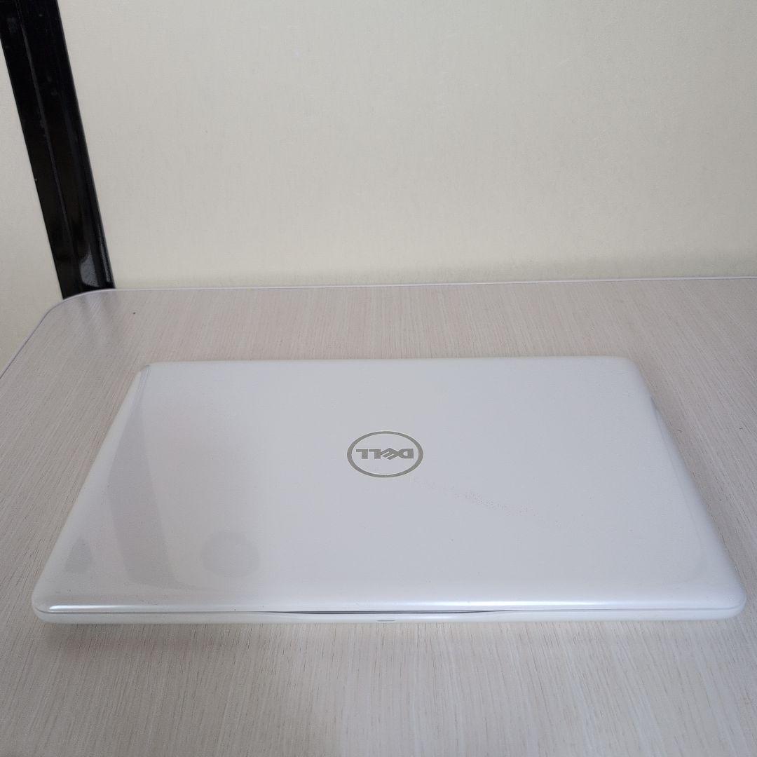 DELLノートパソコン　Corei7 Inspiron5567　グラボあり
