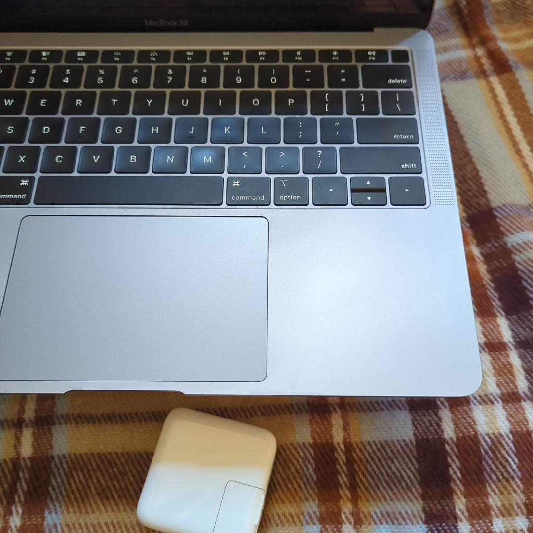 Macbook Air retina 2019 US配列キーボード