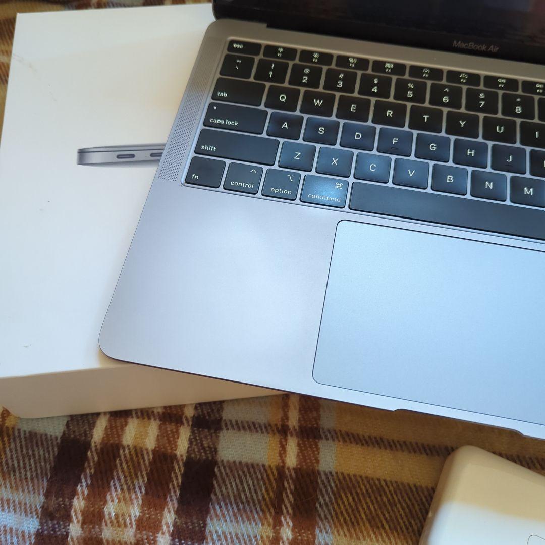 Macbook Air retina 2019 US配列キーボード