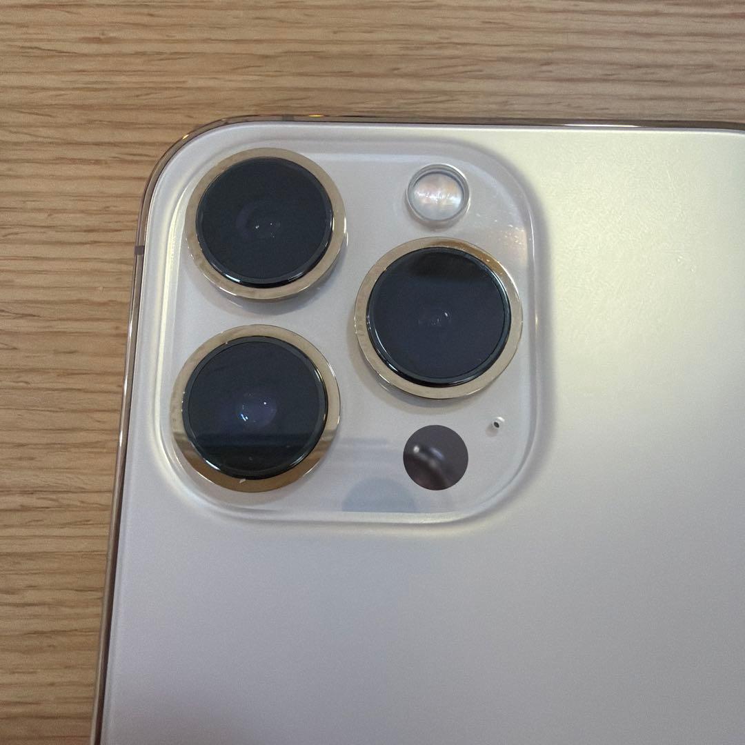 Apple iPhone 13 Pro 256GB ゴールド 本体