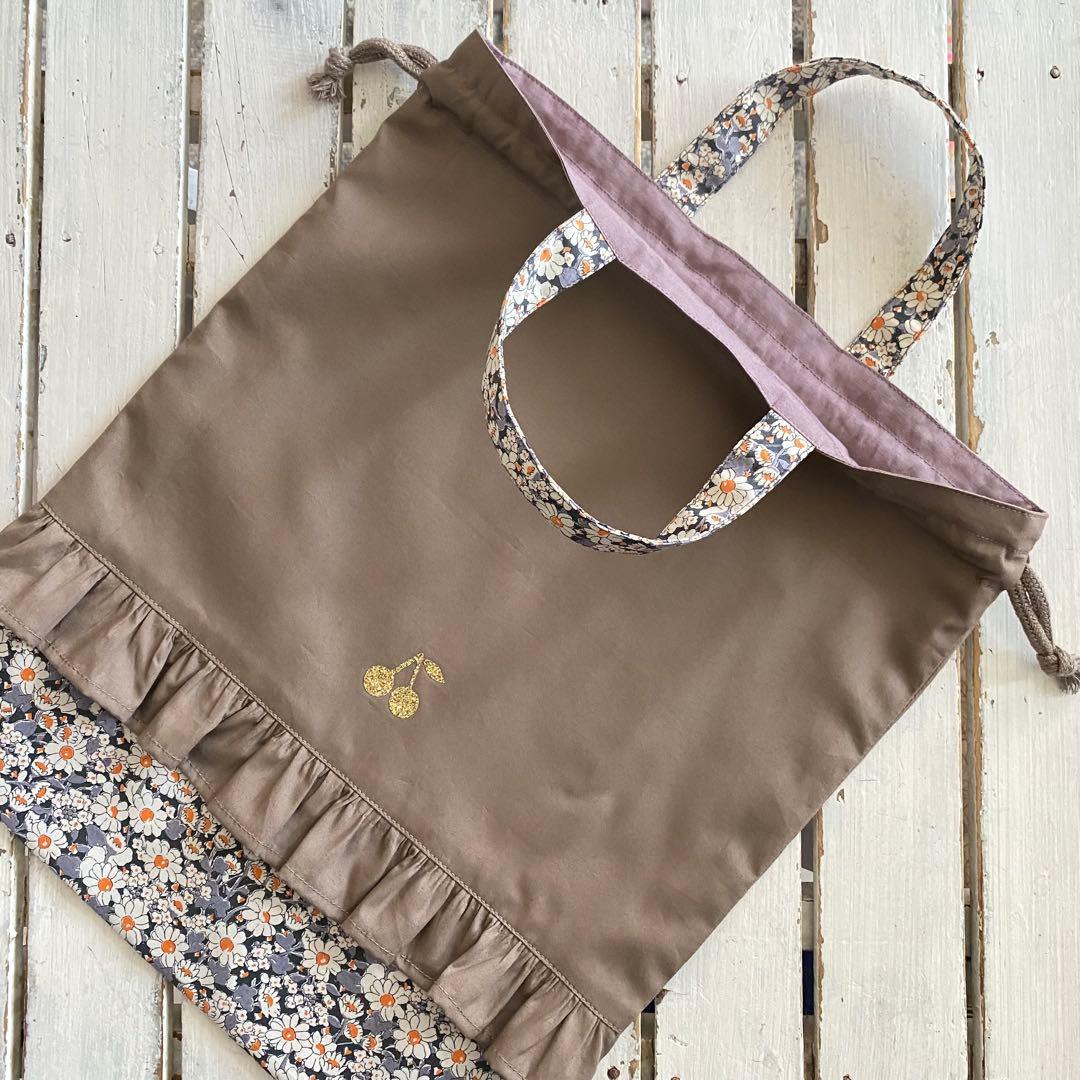 ハチ様⭐︎リバティプリント使用×さくらんぼワッペン入園入学アイテムオーダー