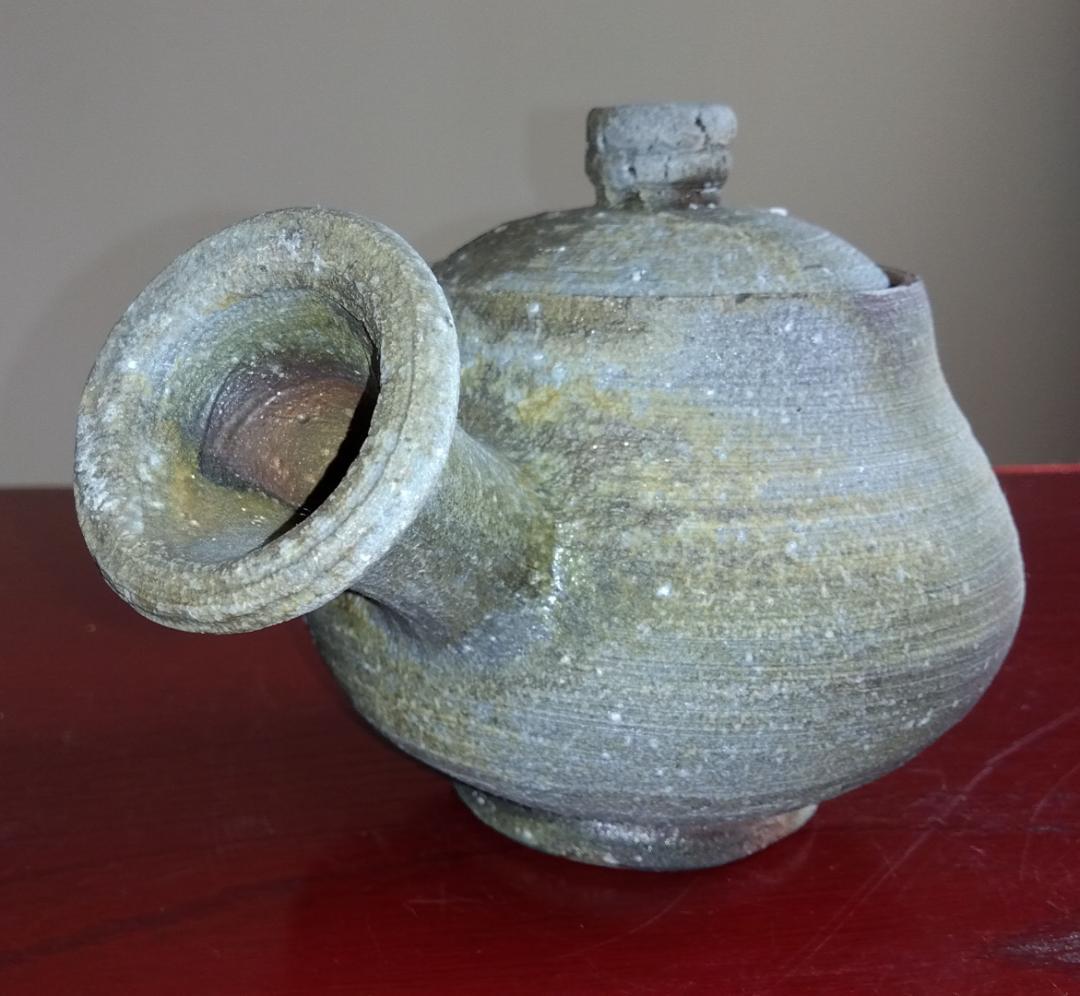越前焼名工　白越不朝（塩越窯）自然灰釉究極美が迸る逸品横手（よこで）急須No:2