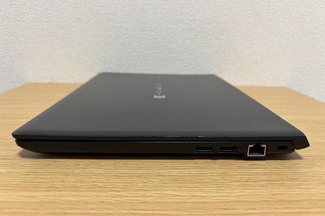 Windowsノート本体 dynabook S73/DN i5-8250U 8GB/256GB FHD