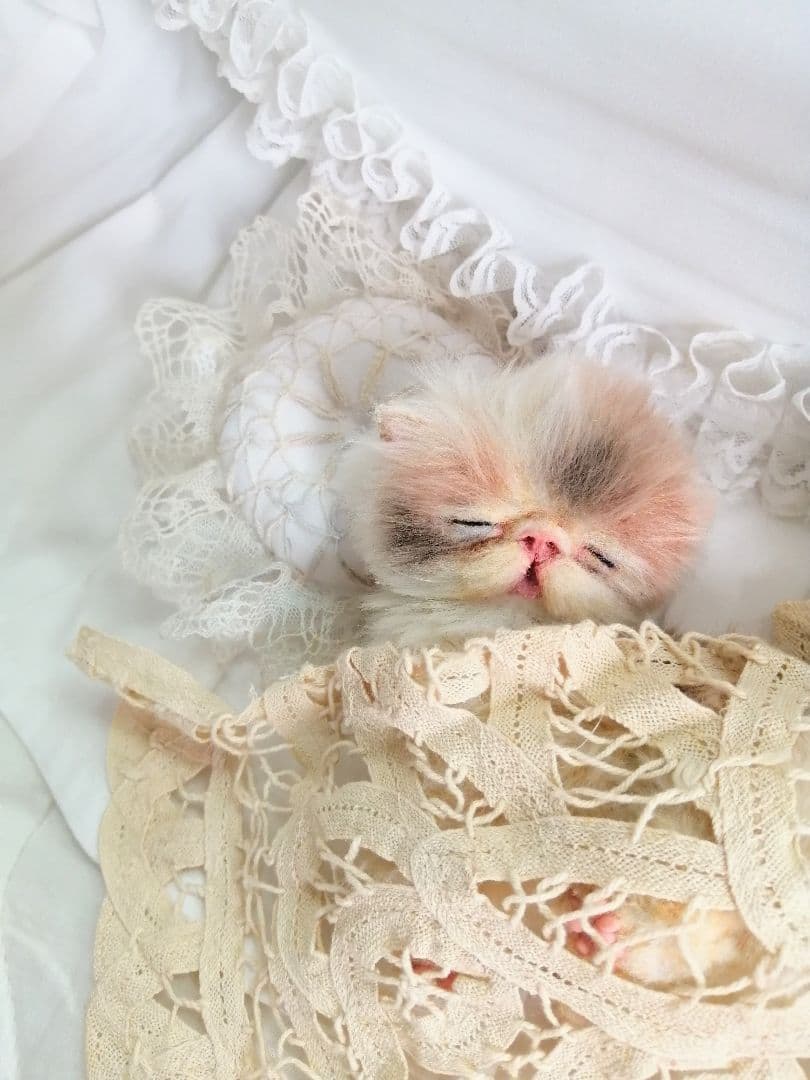 ふにゃっくた♡おねんね子猫ちゃん♡アートドール♡ぬいぐるみ♡