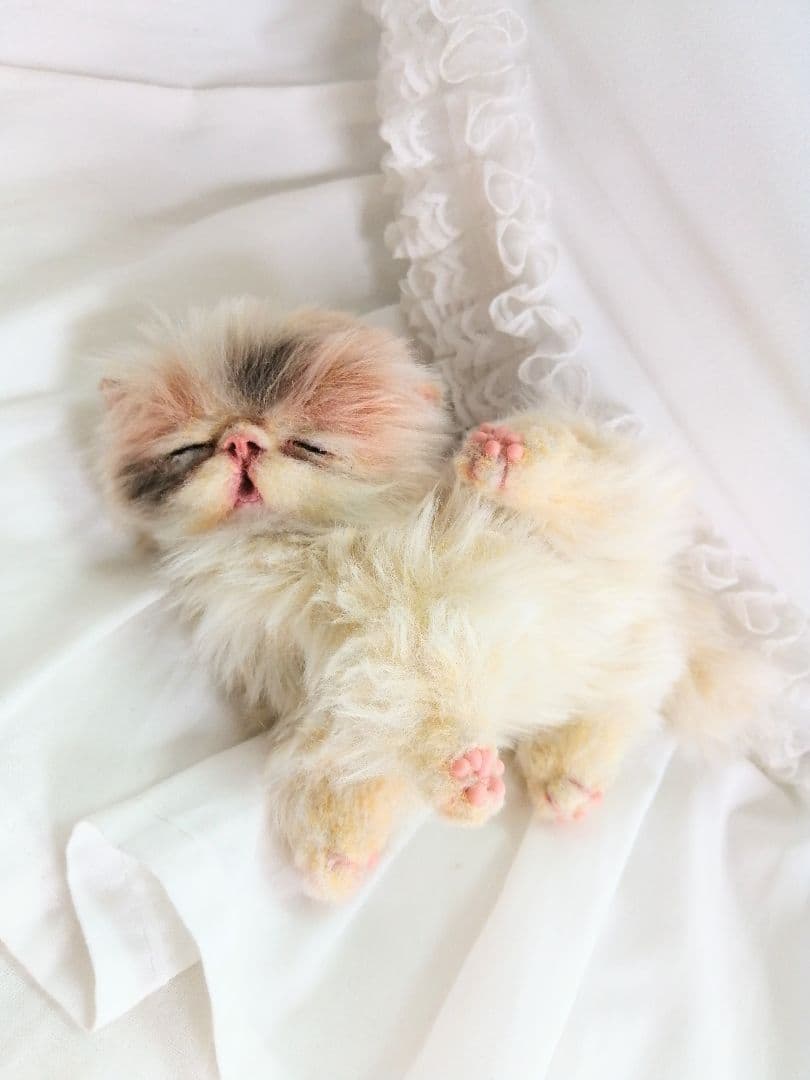 ふにゃっくた♡おねんね子猫ちゃん♡アートドール♡ぬいぐるみ♡