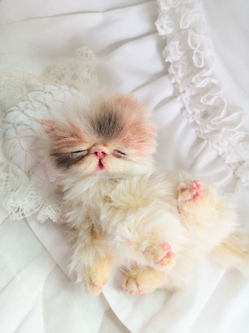 ふにゃっくた♡おねんね子猫ちゃん♡アートドール♡ぬいぐるみ♡