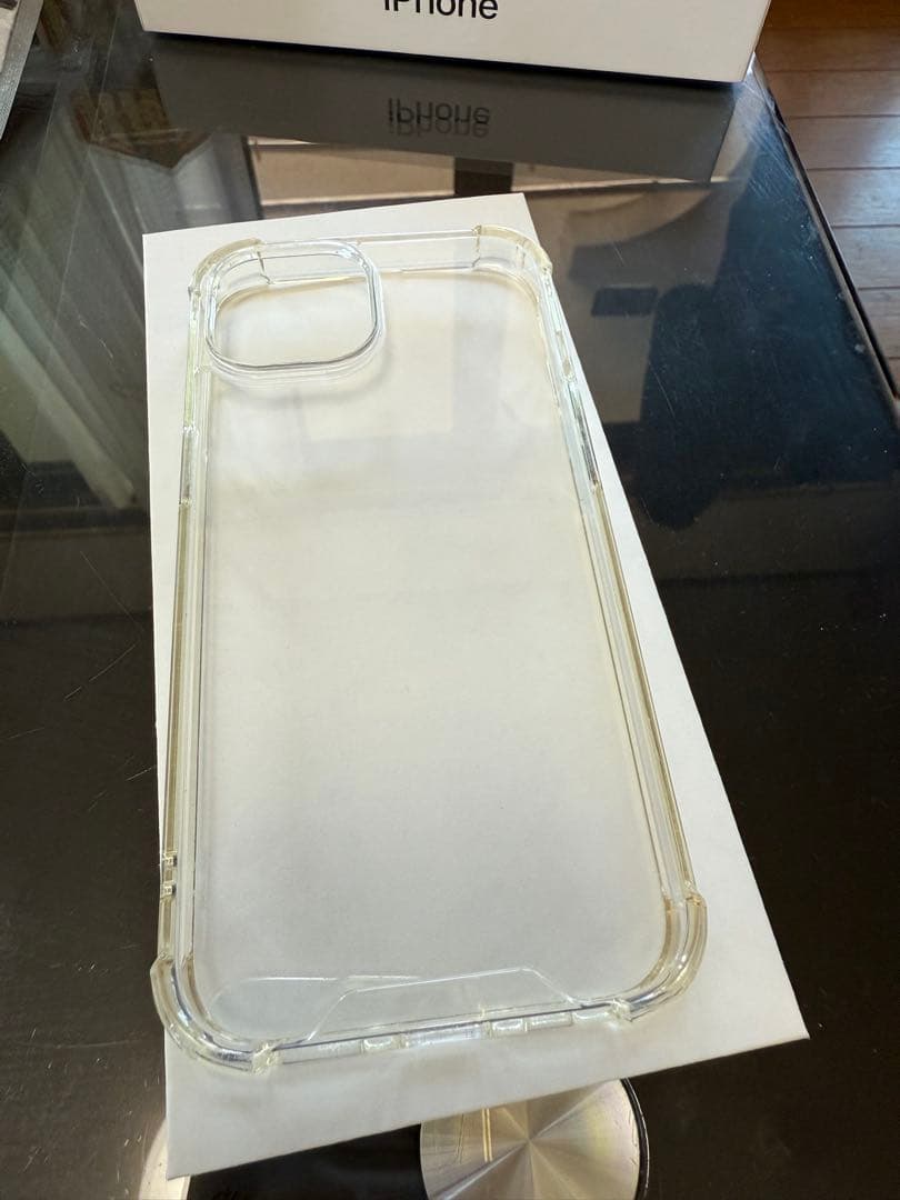 3*8様 Apple iPhone 15 128GB箱、クリアケース付き 5/9