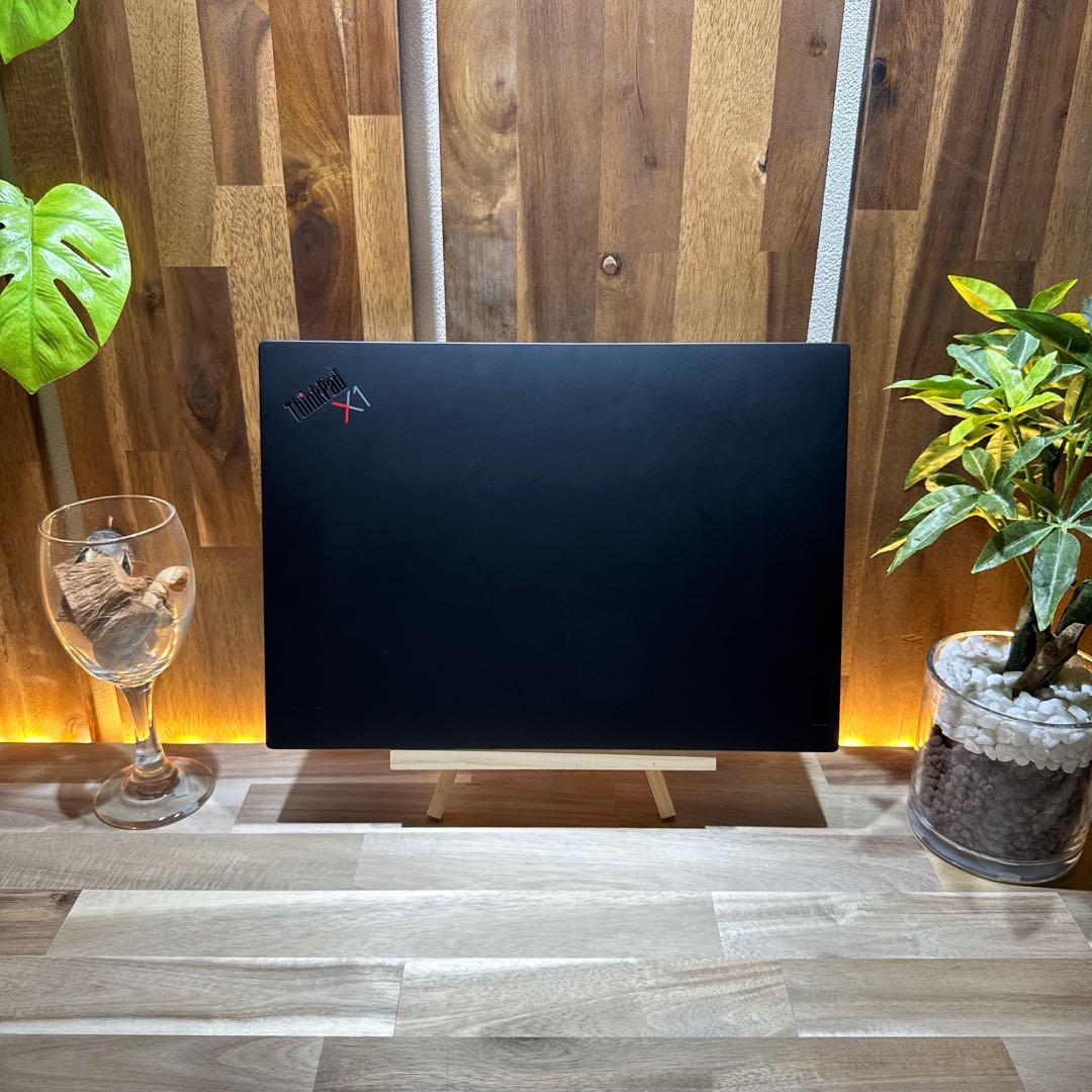 最上級シリーズ‼️ThinkPad X1 Carbon Gen10☘第12世代