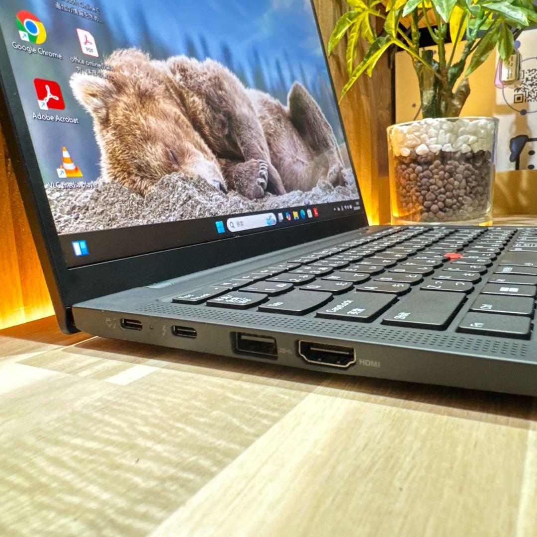 最上級シリーズ‼️ThinkPad X1 Carbon Gen10☘第12世代