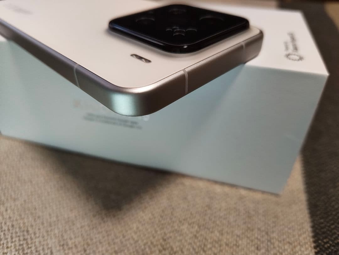 Xiaomi 15　12GB 256GB　ホワイト　SIMフリー