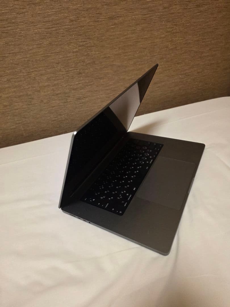 ​【美品】MacBook Pro 2021 16インチ M1 Max 64GB