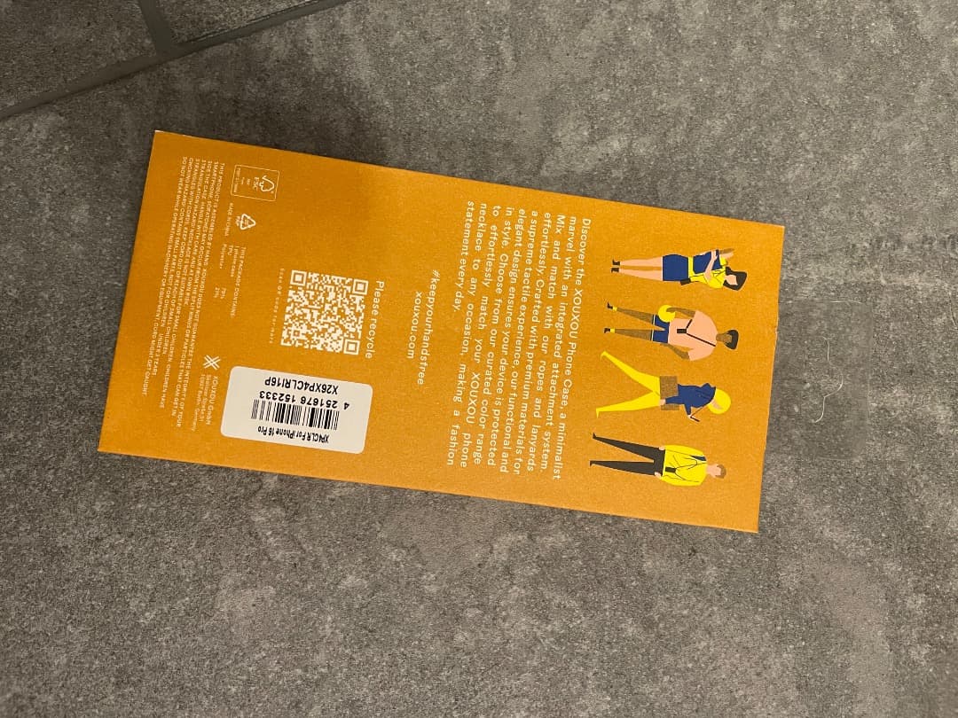 XOUXOU iPhone 16 Pro クリアケース　ストラップ対応