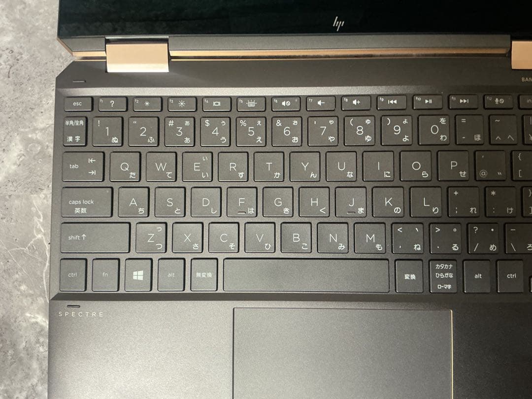 美品 HP SPECTRE corei7メモリ16GB NVMeSSD256GB