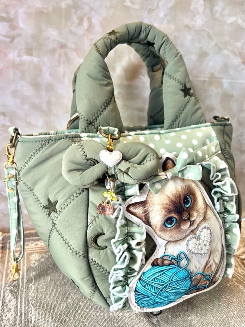 コヤンイサムチョン　新柄　ぷっくりふわふわまん丸バッグ　両面デザイン