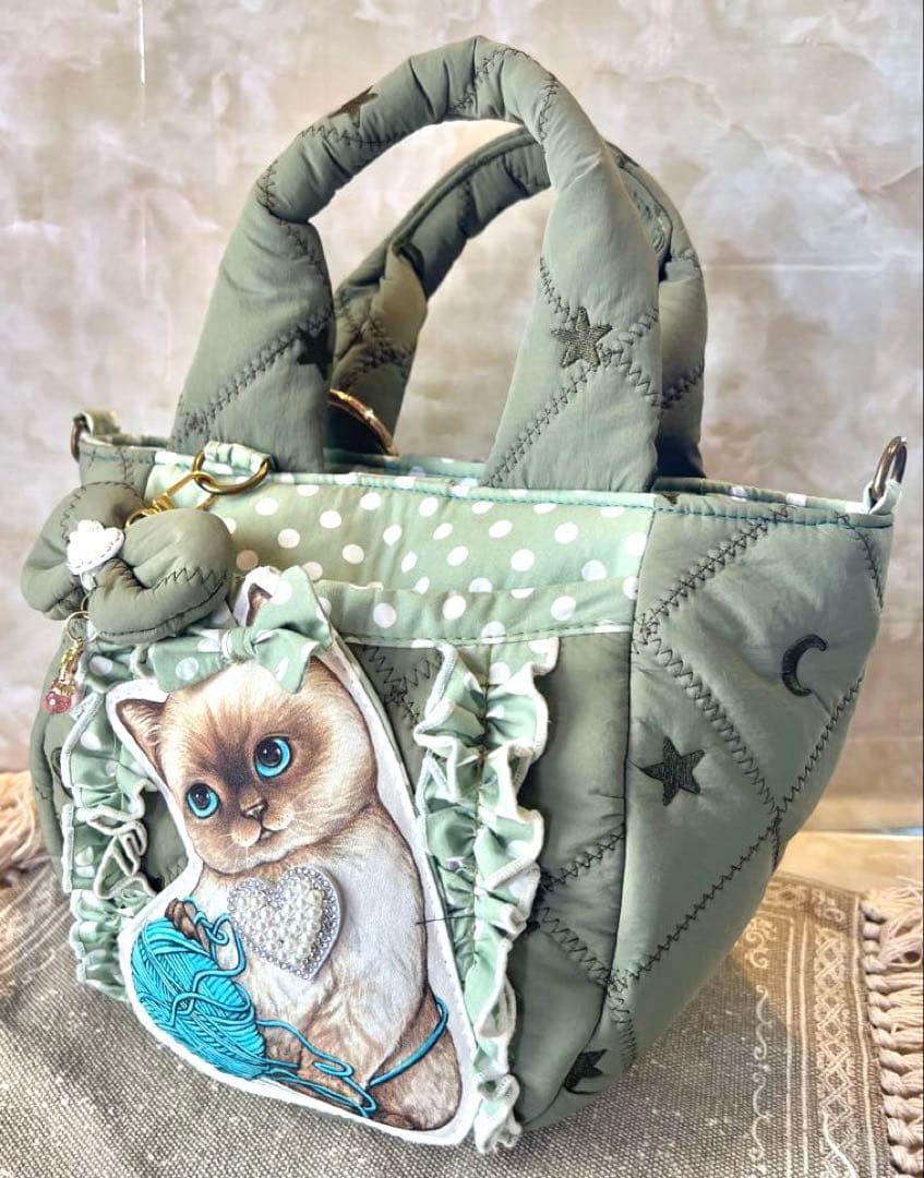 コヤンイサムチョン　新柄　ぷっくりふわふわまん丸バッグ　両面デザイン