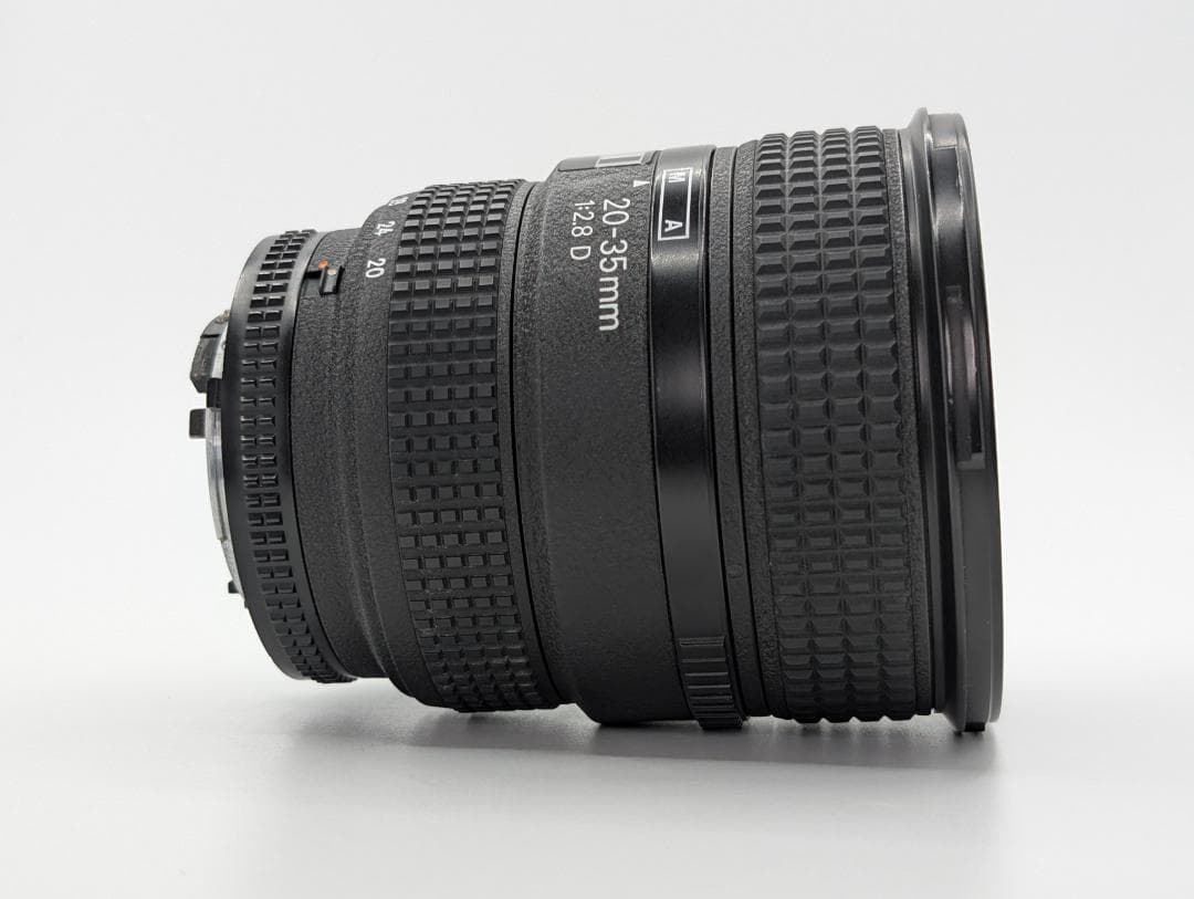 Nikon AF NIkkor 20-35mm F2.8 D ニコン