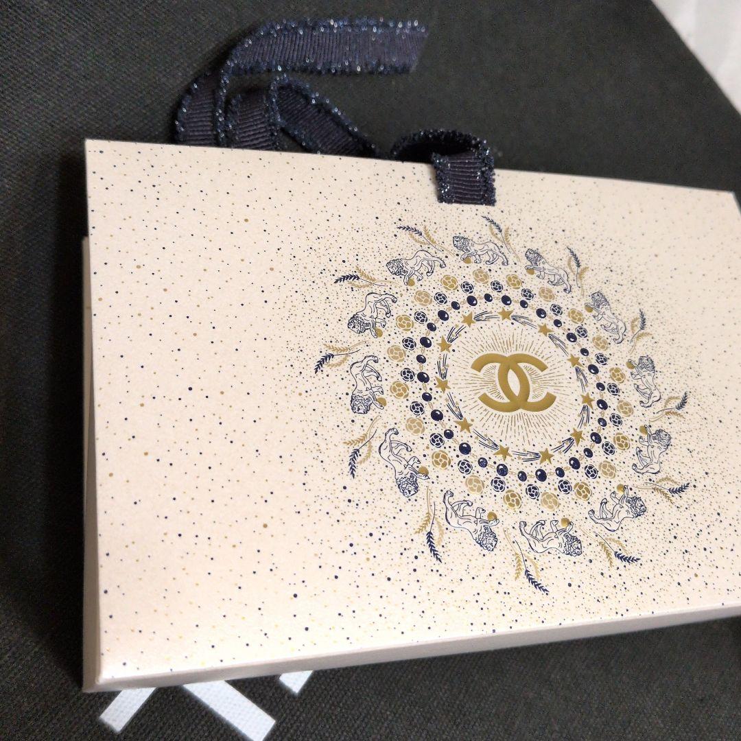 新品未使用　CHANELノベルティショルダートートバッグ　チャーム付き