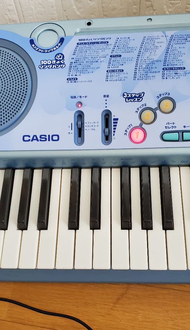 カシオ 　光ナビゲーション 　キーボード 　譜面ナビ 　100音色＆50リズム